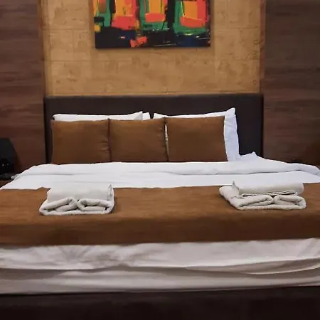 Stan Na Dan D Lux Jacuzzi 公寓 *