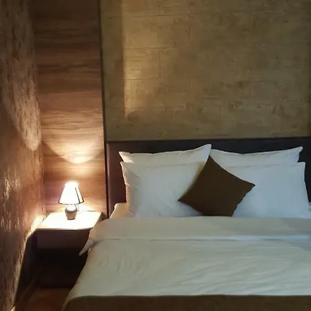 Apartment Stan Na Dan D Lux Jacuzzi