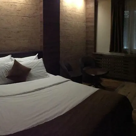Stan Na Dan D Lux Jacuzzi Apartment Kragujevac
