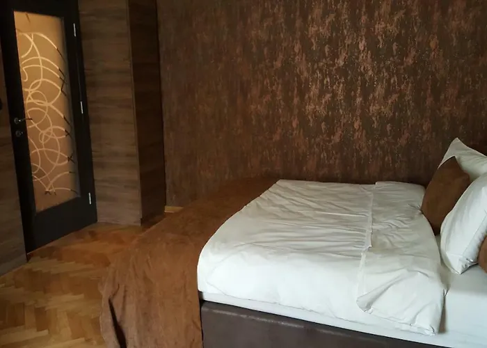 Stan Na Dan D Lux Jacuzzi Kragujevac